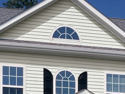 Siding contractor in Troy MI.jpg