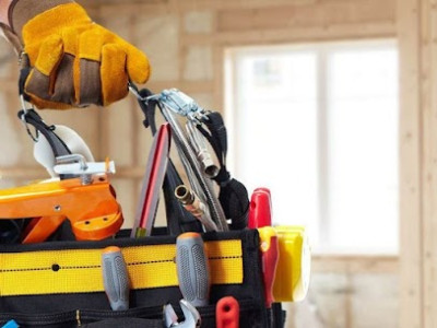 Hardwood flooring contractors | Eric&#039;s Handy