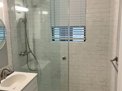 Glass shower shop near me | Atlas Glass &amp; Mirror